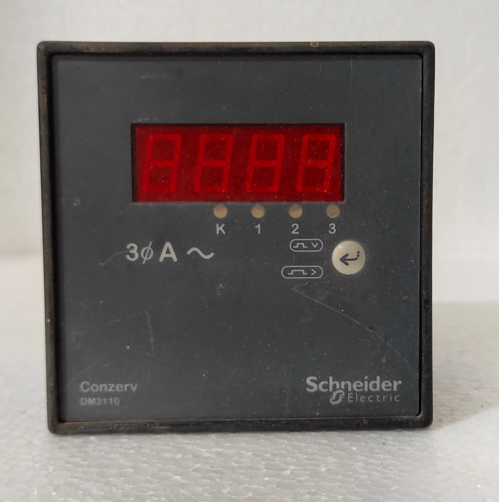 admin/uploads/uploads/Schneider Electric Conzerv DM3110 Digital Meter_6.webp